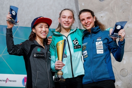 Lead World Cup 2017, Kranj - Female podium of the Lead World Cup 2017: 2. Jain Kim 1. Janja Garnbret 3. Anak Verhoeven