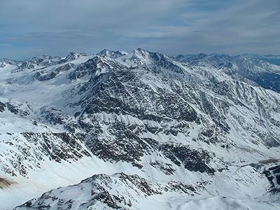 Val Senales scialpinismo - Scialpinismo in Val Senales: Da destra: Similaun, Crode Nere, Punta Finale