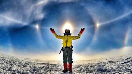 Spectre Organ Pipe Peaks Antarctica, Leo Houlding, Jean Burgun, Mark Sedon, Organ Pipe Peaks - Solar corona in Antarctica: Jean Burgun