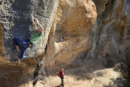 Hyaena Finale, Jakob Schubert - Jakob Schubert climbing Hyaena at the crag Monte Sordo at Finale Ligure, December 2013