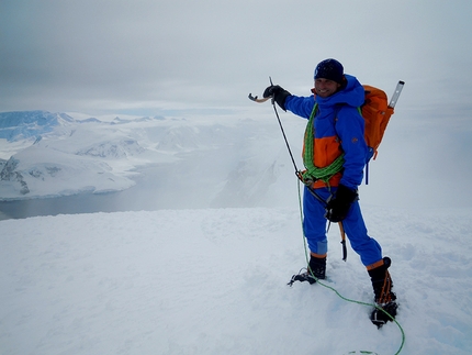 Antartide, Marek Holeček, Míra Dub, Monte Pizduch - Monte Pizduch, Antartide: Marek Holeček sulla cresta di Mount Wheat