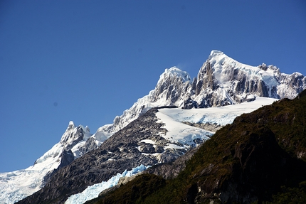 Cerro Riso Patron Sud, Patagonia, Matteo Della Bordella, Silvan Schüpbach - Cerro Riso Patron Sud in Patagonia seen from Base Camp