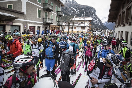 Sellaronda Skimarathon 2018, Dolomites - The start of the Sellaronda Skimarathon 2018, Dolomites
