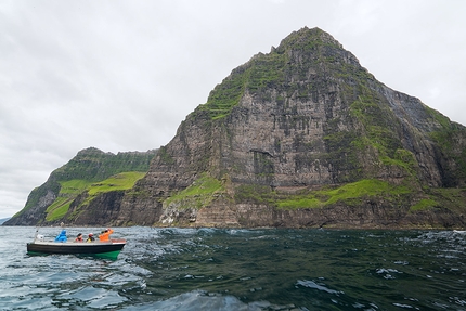 Yuji Hirayama, James Pearson, Cedar Wright, Isole Faroe - Cape Enniberg alle Isole Faroe