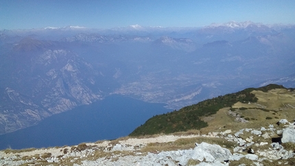 Monte Baldo traversata Nico Giovanni - Monte Baldo traversata integrale di Nico Giovanni: alto Lago di Garda