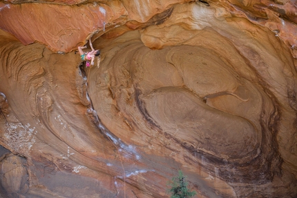 Charlotte Durif, Josh Larson, A World Less Traveled - Charlotte Durif climbing the famous Eye of the Tiger, Muline sector, Grampians, Australia, graded 29/8a