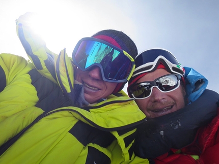 Himalayas: Marco Camandona and François Cazzanelli summit Lhotse, Everest updates