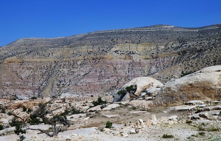 Rock climbing in Jordan - Jordan climbing: the view from the camp