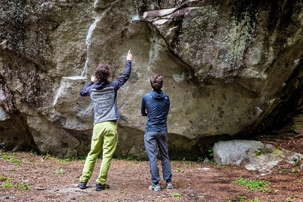 GraMitico 2018, Valle di Daone - Adam Ondra and Stefano Ghisolfi studying the boulder problem Magic Line 18 at the GraMitico 2018 climbing meeting in Valle di Daone, Italy
