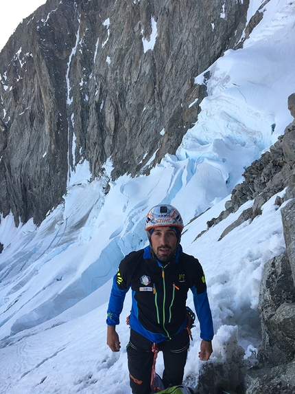 Innominata Ridge, Mont Blanc, Denis Trento, Robert Antonioli - Innominata Ridge: Robert Antonioli making a fast ascent of Mont Blanc on 28/06/2018 with Denis Trento