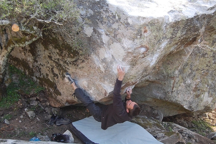 Isola di Ikaria, Grecia, arrampicata - Isola di Ikaria: arrampicata boulder