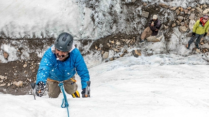 Dasbar Valley, Pakistan, Bas Visscher, Danny Schoch, Ruud Rotte, Menno Schokker - Kachqiant, Dasbar Valley, Pakistan: arrampicata su ghiaccio anche per i portatori