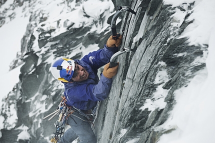 Lunag Ri, David Lama, Conrad Anker - Austrian alpinist David Lama