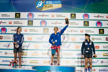 Campionati Mondiali Giovanili di Arrampicata Sportiva, Mosca - Laura Rogora si laurea Campionessa del Mondo Boulder Giovanile Youth A