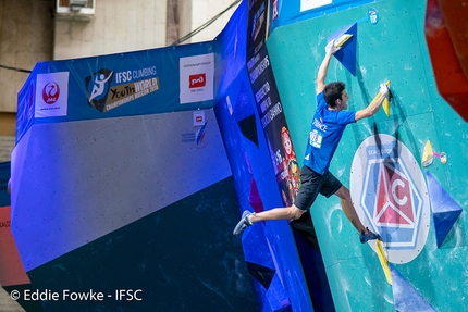 Youth World Climbing Championships Moscow - Youth Bouldering at Moscow: Sam Avezou