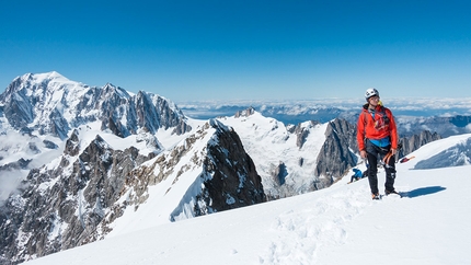 Philipp Angelo - L'alpinista sudtirolese Philipp Angelo sulle Grandes Jorasses nel 2014