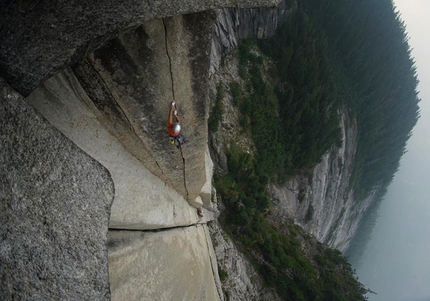Brette Harrington and Caro North tame their Crouching Tiger on Chinese Puzzle Wall, Canada
