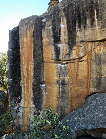 Rocklands boulder,  Sud Africa - The Smile a Rocklands, liberato da Giuliano Cameroni nel luglio 2018