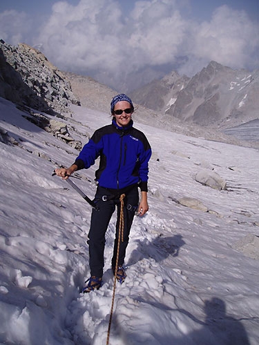 Adamello Val Camonica alpinismo - Adamello: in cordata sul Pian di neve