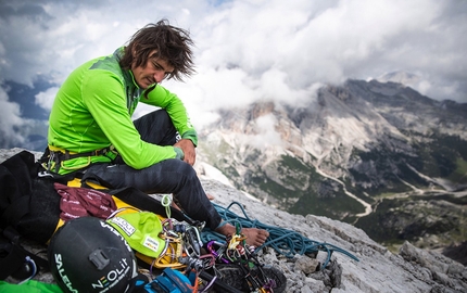 Simon Gietl, Cima Scotoni, Dolomites - Simon Gietl climbing his Can you hear me?, Cima Scotoni, Dolomiti