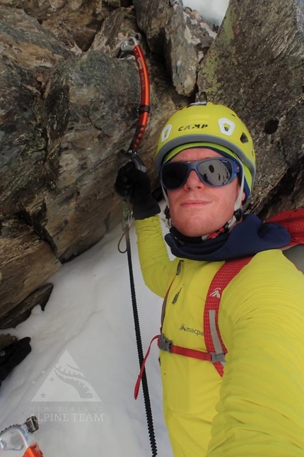 Ben Dare apre in solitaria una nuova via sul Monte Percy Smith in Nuova Zelanda