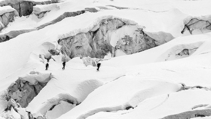 Nevado Huantsan, Cordillera Blanca - Nevado Huantsan: in perlustrazione sui ghiacciai ad Ovest.