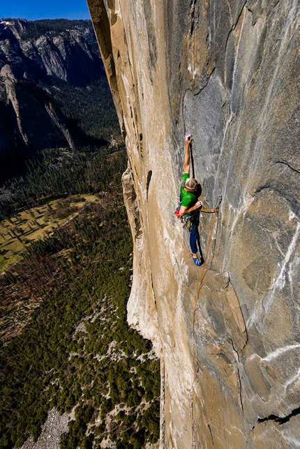 Sonnie Trotter, El Capitan, Yosemite - Sonnie Trotter libera la variante in libera della North America Wall su El Capitan, Yosemite