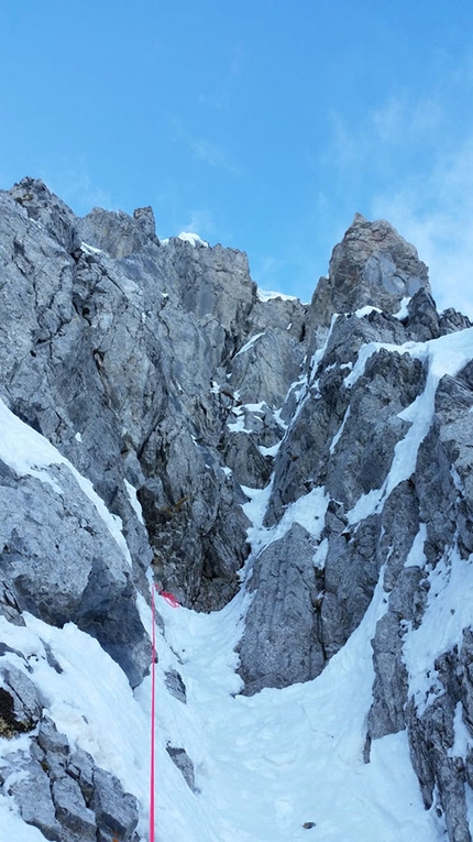 Marguareis, Enrico Sasso - Enrico Sasso making the first ascent, solo, of Rose up the North Face of Marguareis on 11/12/2018