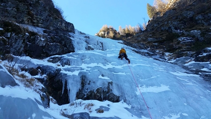 Cascate di ghiaccio in Val Regana. Una proposta alternativa