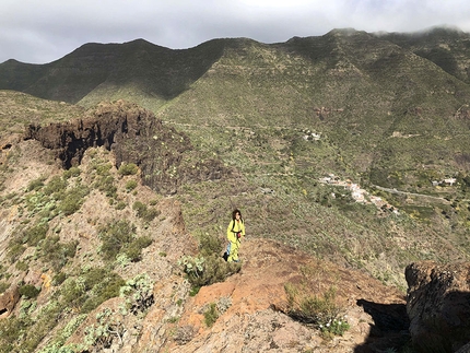Tenerife arrampicare, Isole Canarie  - Arrampicare a Tenerife: Cecilia Marchi a Masca