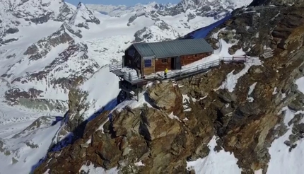 Matterhorn's Carrel hut to be moved to avoid falling rocks