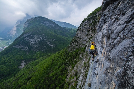 Speta che Vegno, nuova via d'arrampicata sul Roccione di Ranzo in Valle del Sarca