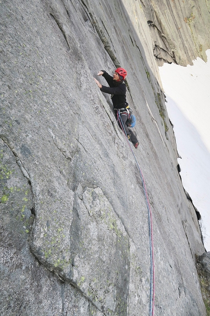 Lofoten Norvegia - Diamantfinner, parete nord di Moltbaertinden North Peak, Lofoten, Norvegia (Bernat Bilarrassa, Gerber Cucurell, Jordi Esteve 24/05/2019)