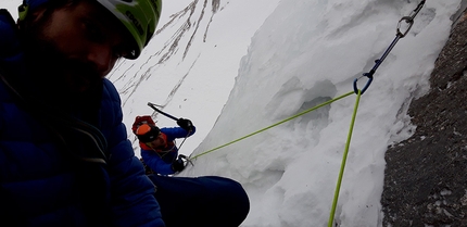 Heiligkreuzkofel Dolomites, Simon Messner, Manuel Baumgartner - Making the first ascent of Raperonzolo up Heiligkreuzkofel / Sass de la Crusc in the Dolomites (Manuel Baumgartner, Simon Messner 18/12/2019 )