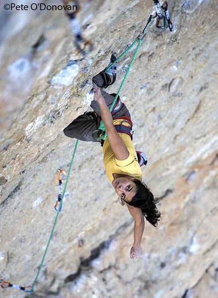 Hard female climbs at Oliana, Margalef and Santa Linya in Spain