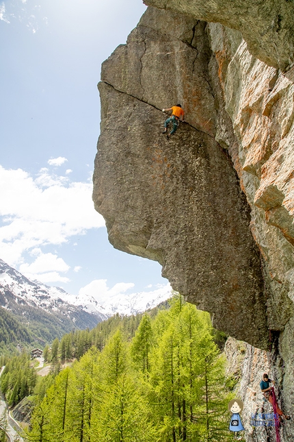 Fessura di Gianfri, Nid Des Hirondelles, Valgrisenche, Marco Sappa, Mattia Sappa - Marco Sappa, belayed by his brother Mattia, while making the first ascent of Fessura di Gianfri at Nid Des Hirondelles in Valgrisenche, Italy, May 2020