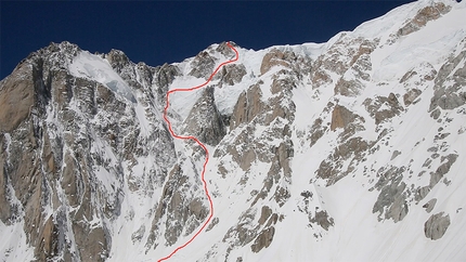 Video: Edmond Joyeusaz skiing the Mont Blanc Brenva Face