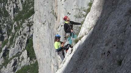 Paklenica arrampicata Croazia - Boris Cujic e Ivica Matkovic aprono Besmrtnici su Anića kuk in Paklenica, Croazia