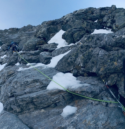 New mixed climb on Wasserkopf in South Tyrol by Simon Gietl, Davide Prandini