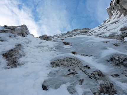 Pizzo della Pieve - Via Fasana - Ivo Ferrari during the first winter solo ascent of Pizzo della Pieve - Fasana