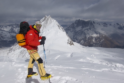 Simone Moro - L'alpinista bergamasco Simone Moro, nato il 27 ottobre 1967