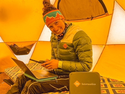 Tamara Lunger, K2 in winter - Tamara Lunger at K2 base camp in winter