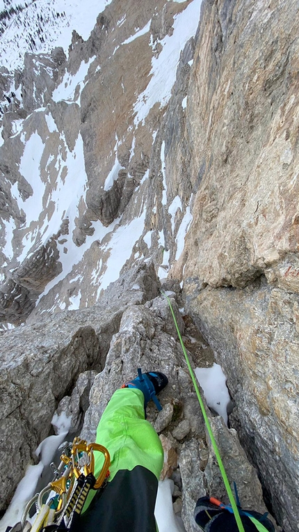Grande Muro, Sass de la Crusc, Dolomites, Simon Gietl - Simon Gietl making his solo winter ascent of Grande Muro, Sass de la Crusc, Dolomites 