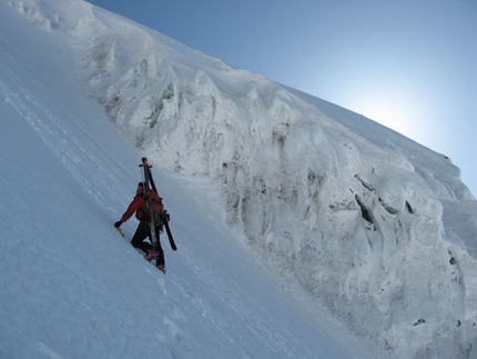 Davide Capozzi - Extreme skiing - Grandes Jorasses - South Face