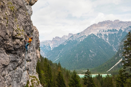 Dolorock 2021, Dolomiti - Durante il Dolorock 2021 festival di arrampicata in Valle di Landro