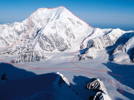 Piolet d'Or 2011 - Mount Foraker SE Face (5304m), Alaska climbed by Colin Haley (USA) and Bjorn-Eivind Artun (Norway)