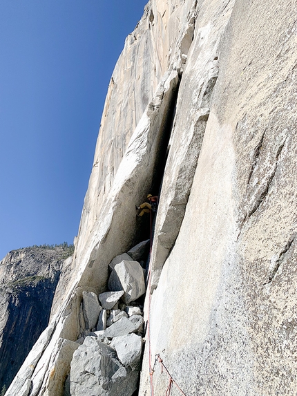 Salathé Wall, El Capitan, Yosemite, Stefano Ragazzo, Silvia Loreggian - Silvia Loreggian sulla Chimney 5.7 di Salathé Wall El Capitan, Yosemite