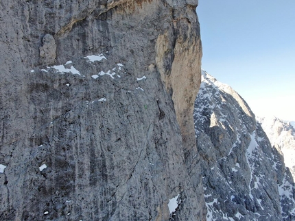 Simon Gietl, Hruschka, Peitlerkofel, Dolomites - Simon Gietl making his solo winter ascent of Hruschka on the North Face of Peitlerkofel, Dolomites, on 19/03/2022