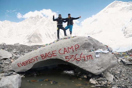 Andrea Lanfri Everest - Luca Montanari and Andrea Lanfri at Everest Base Camp