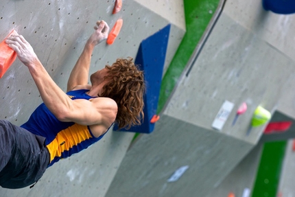 Milano Climbing 2011 - The first stage of the Bouldering World Cup 2011 in Milan